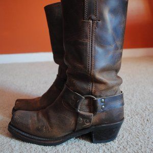 Frye Harness Boots size 8m